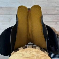 Used Porter's Stockman Drafter Australian Saddle 16/W -Equine Worlds 328 Channel 73011.1686182224