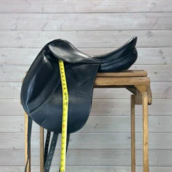 Used Stubben Portos Dressage Saddle 17.5/MW -Equine Worlds 330 Flap Length 75999.1686181837