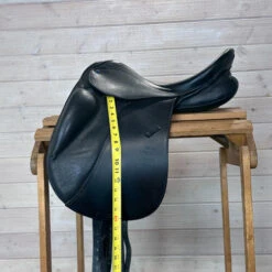 Used Stubben Genesis CL Dressage Saddle 17/N -Equine Worlds 332 Flap Length 96851.1687460935