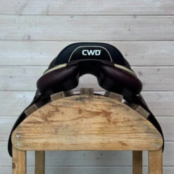 Used CWD 2GS Close Contact Saddle 18/M -Equine Worlds 333 Cantle 89055.1687462106