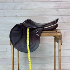 Used CWD 2GS Close Contact Saddle 18/M -Equine Worlds 333 Flap Length 42824.1687462078