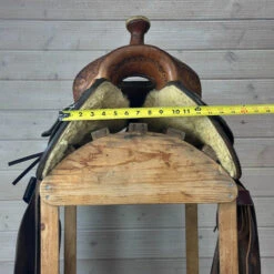 Used Star Of Texas Western Saddle 15/MW -Equine Worlds 340 Front Measurement 31542.1690419389