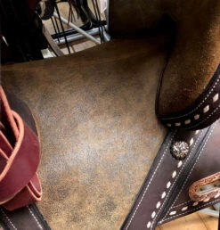 Circle Y HTW Treeless Barrel Saddle 5198 -Equine Worlds HTW MTG Treeless Barrel Chocolate seat SP5198 035C 05 1 circle y 06613.1687466596