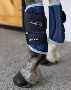 LeMieux Carbon Mesh Wrap Boots -Equine Worlds carbon mesh wrap boots mist lifestyle IT03092004 lemieux 63773.1685566229