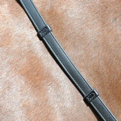 Passier Comfort Leather Reins -Equine Worlds comfort leather reins black lifestyle 923120 passier 24606.1688337846