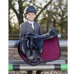 LeMieux Junior Pro Jump Square Pad -Equine Worlds junior pro jump burgundy lifestyle 5832 lemieux 76525.1636587414