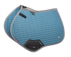LeMieux Self-Cool Close Contact Square Pad -Equine Worlds self cooling cc cool blue side 4854 lemieux 81733.1670554252