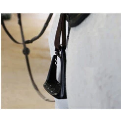 Freejump Soft'Up Classic One-Tone Stirrup 7 Freejump Soft'Up Classic One-Tone Stirrup -Equine Worlds soft up classic stirrup black matte horse freejump 69156.1643148663
